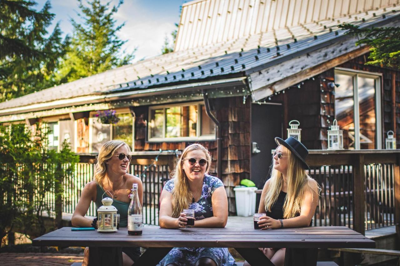 Ubc Whistler Lodge Уистлер Экстерьер фото