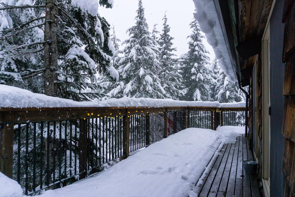 Ubc Whistler Lodge Уистлер Экстерьер фото