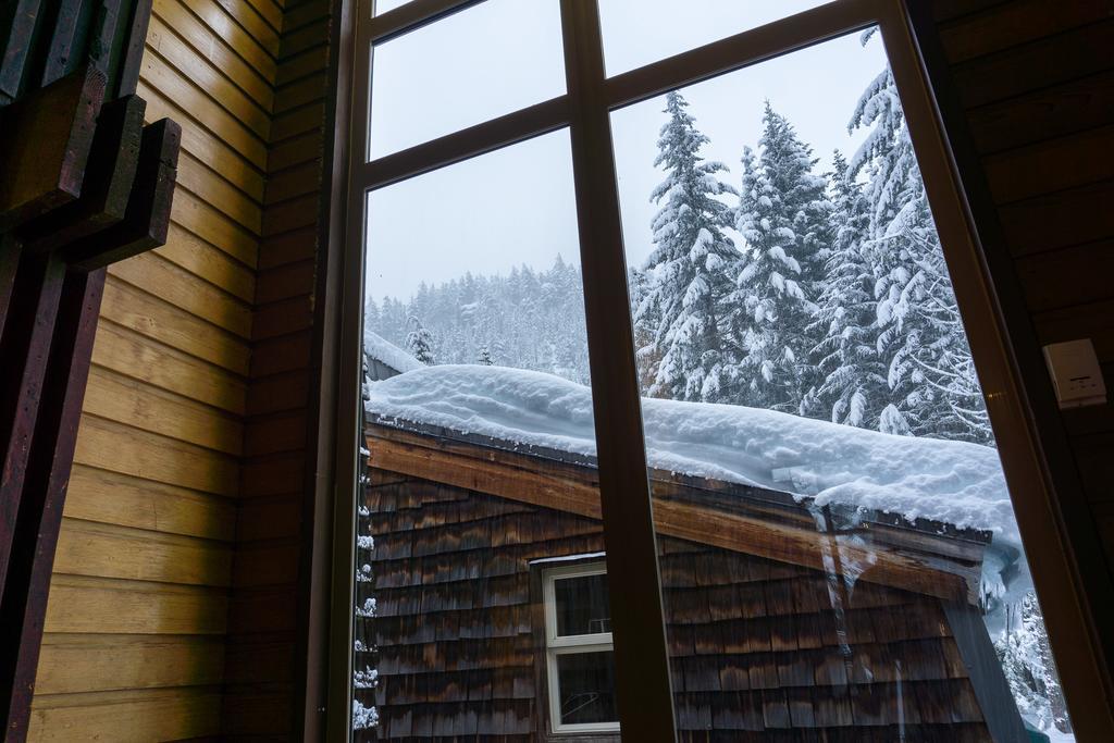 Ubc Whistler Lodge Уистлер Экстерьер фото