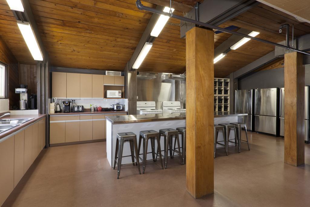 Ubc Whistler Lodge Уистлер Экстерьер фото